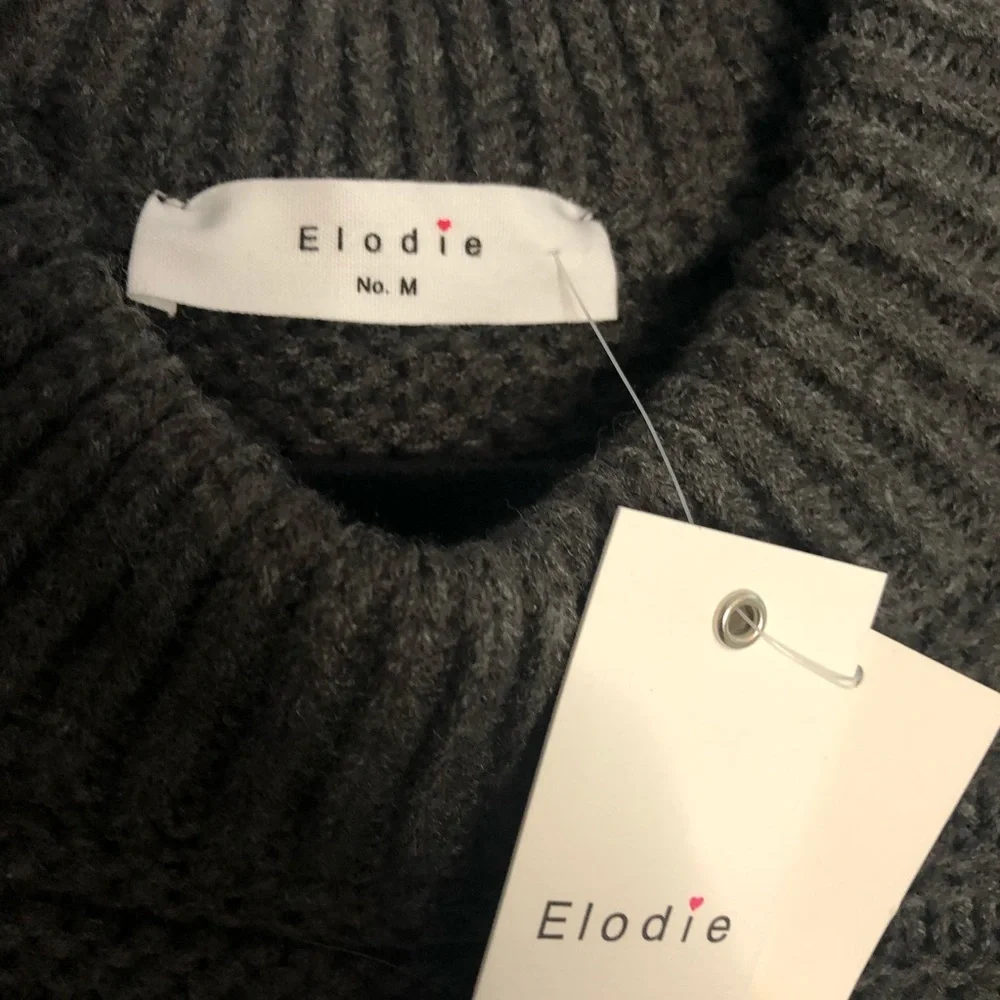Elodie Bubble sleeve pullover sweater NWT size M